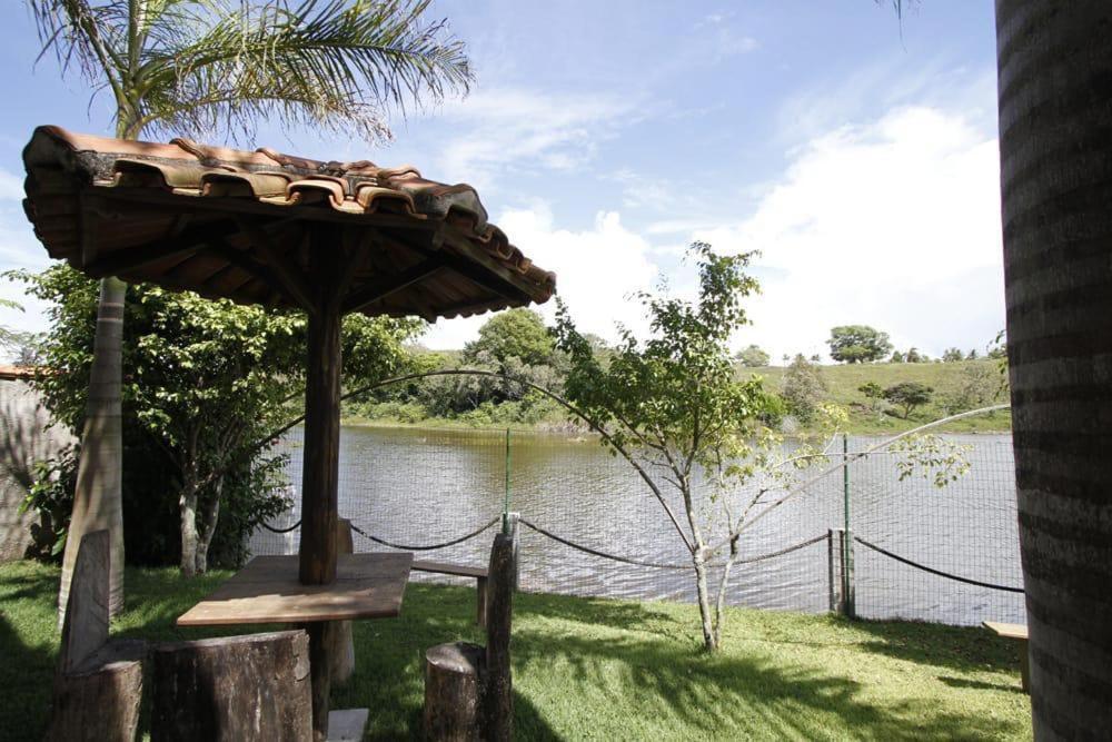 Hotel Pousada Guaypora Guarapari Exteriör bild